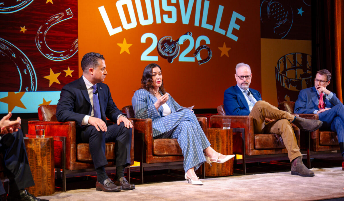 DISCUS Thursday-150 DISCUS Thursday-150