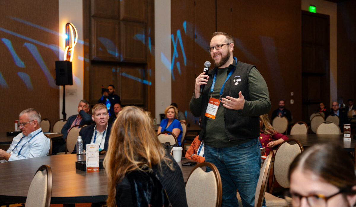 DISCUS Thursday-163 DISCUS Thursday-163