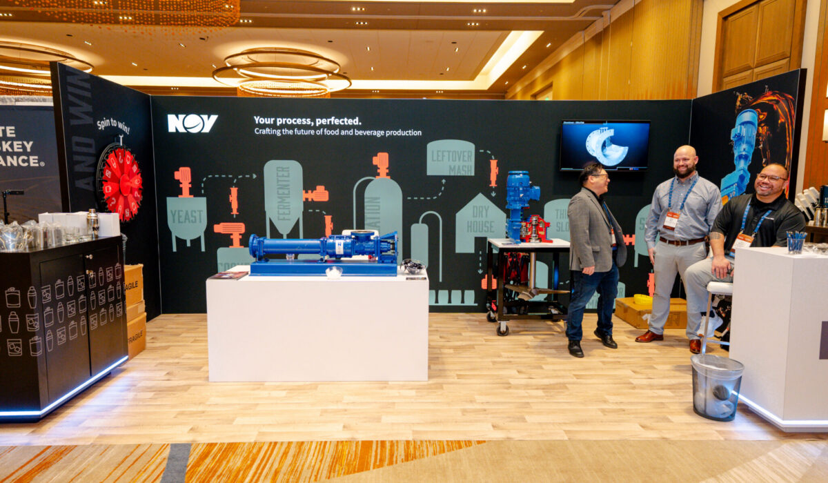 DISCUS Wednesday-121 DISCUS Wednesday-121