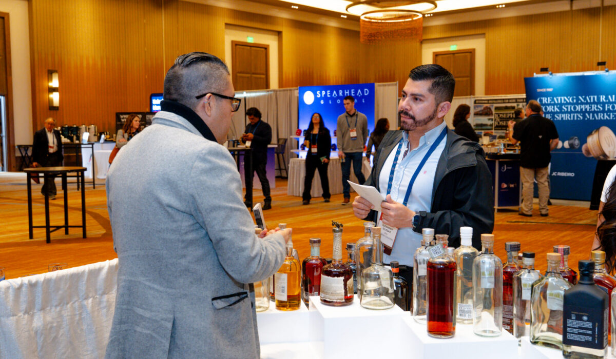 DISCUS Wednesday-248 DISCUS Wednesday-248